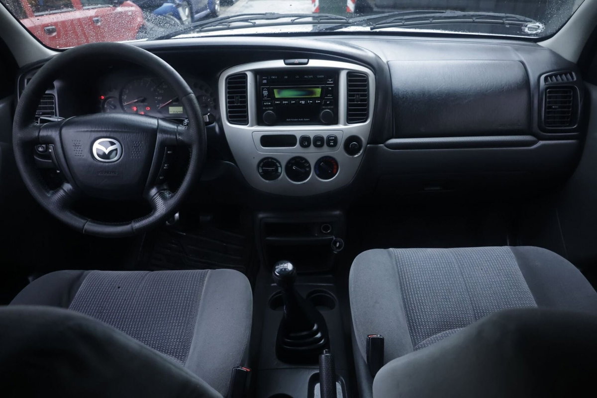 Mazda Tribute 16V cat (2)