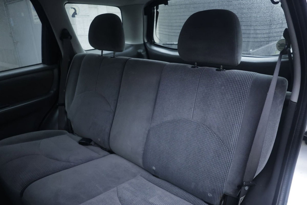 Mazda Tribute 16V cat (3)