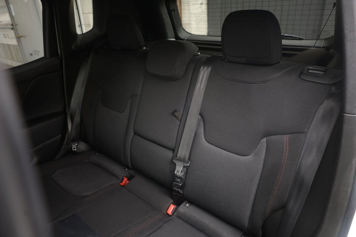 Jeep Renegade 2.0 Mjt 170CV 4WD Active Drive Low Trailhawk (3)