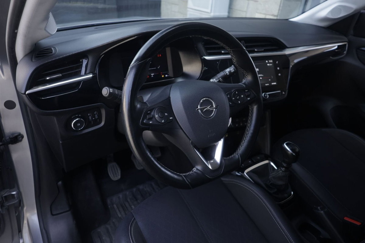 Opel Corsa 1.2 100 CV (15)
