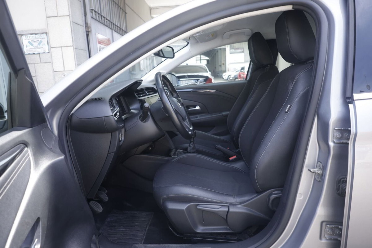 Opel Corsa 1.2 100 CV (18)