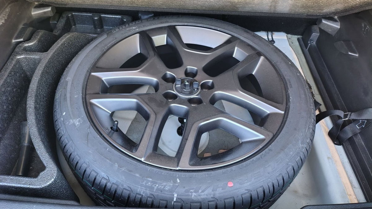 Jeep Renegade 1.6 Mjt DDCT 120 CV S (10)
