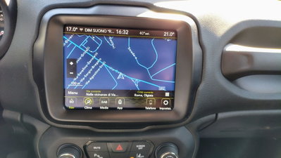 Jeep Renegade 1.6 Mjt DDCT 120 CV S (6)