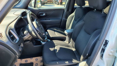 Jeep Renegade 1.6 Mjt DDCT 120 CV S (7)