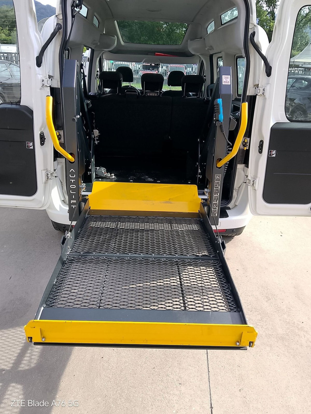 Fiat Doblò 1.6 MJT 120CV PL Combi Maxi XL M1 (7)