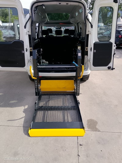 Fiat Doblò 1.6 MJT 120CV PL Combi Maxi XL M1 (8)