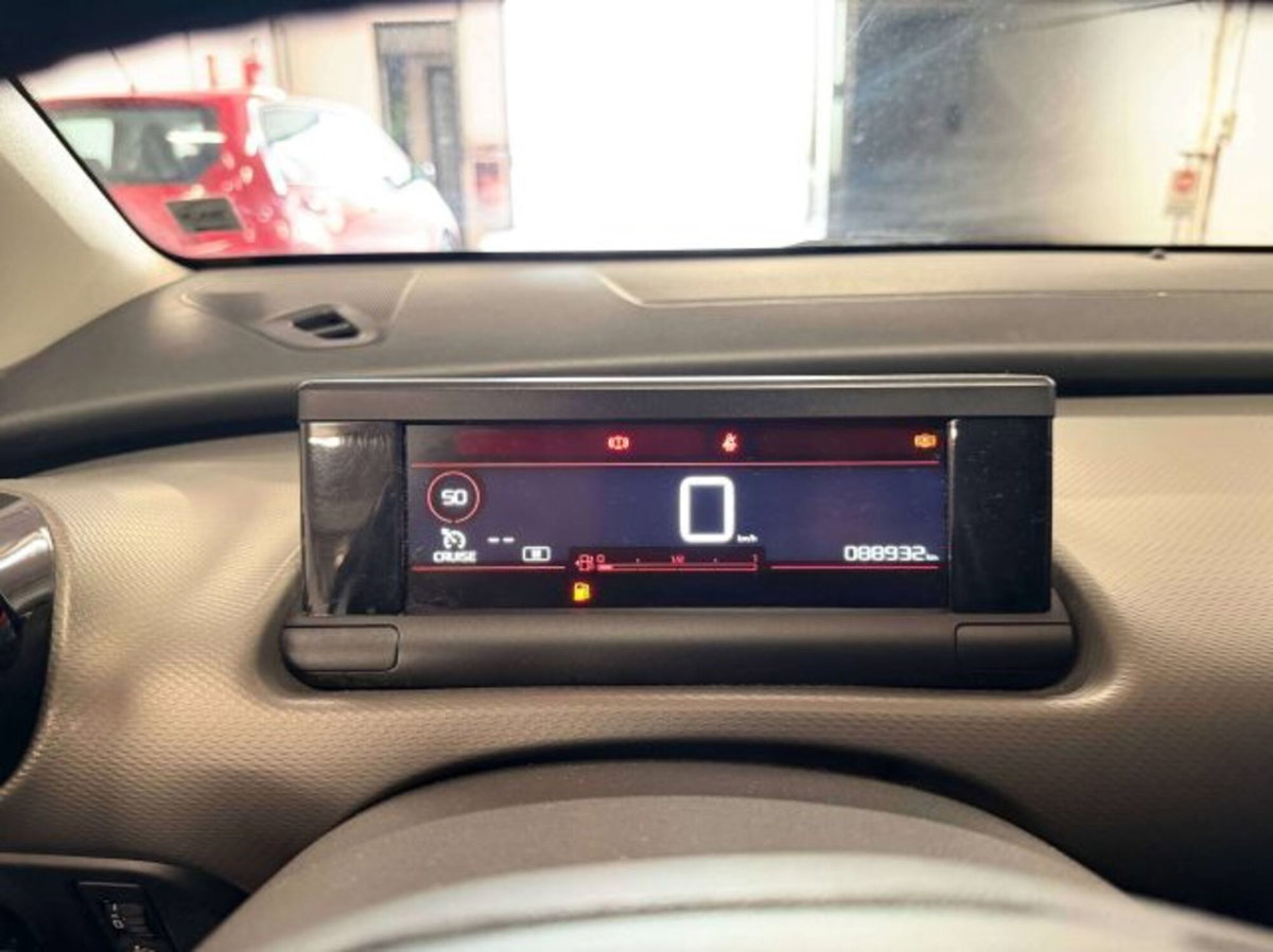 Citroen C4 Cactus PureTech 110 S&S Feel (10)