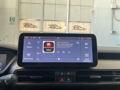 Jeep Avenger 1.2 turbo e-hybrid mhev Altitude fwd 110cv edct6 (10)