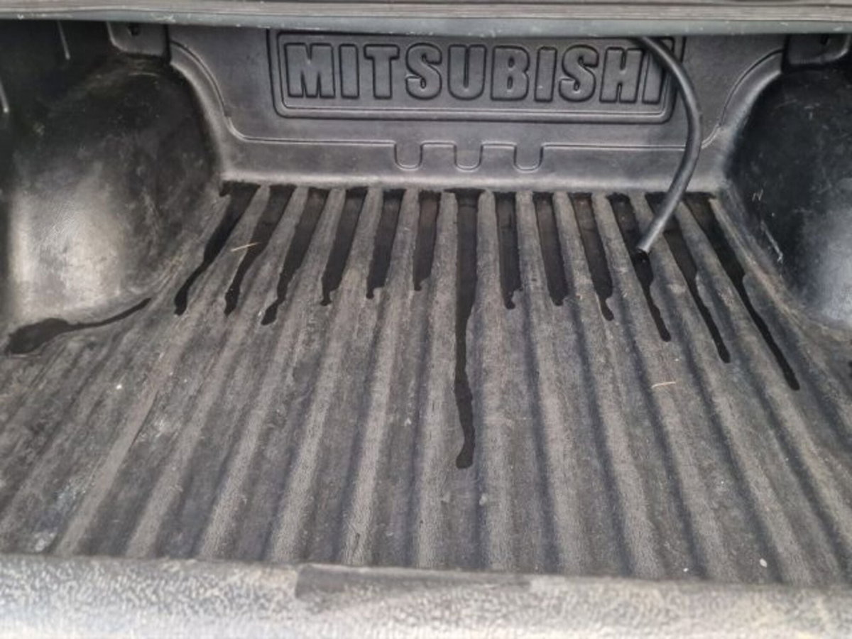 Mitsubishi L200 2.5 DI-D/136CV Double Cab Invite (20)