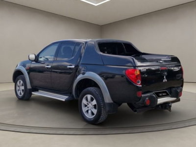 Mitsubishi L200 2.5 DI-D/136CV Double Cab Invite (3)