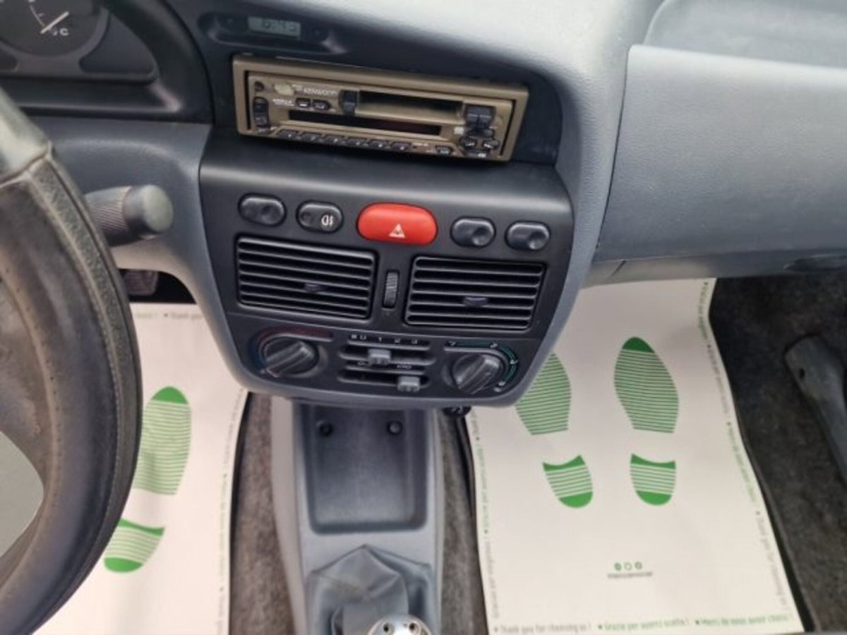 Fiat Strada 1.9 diesel Pick-up (16)