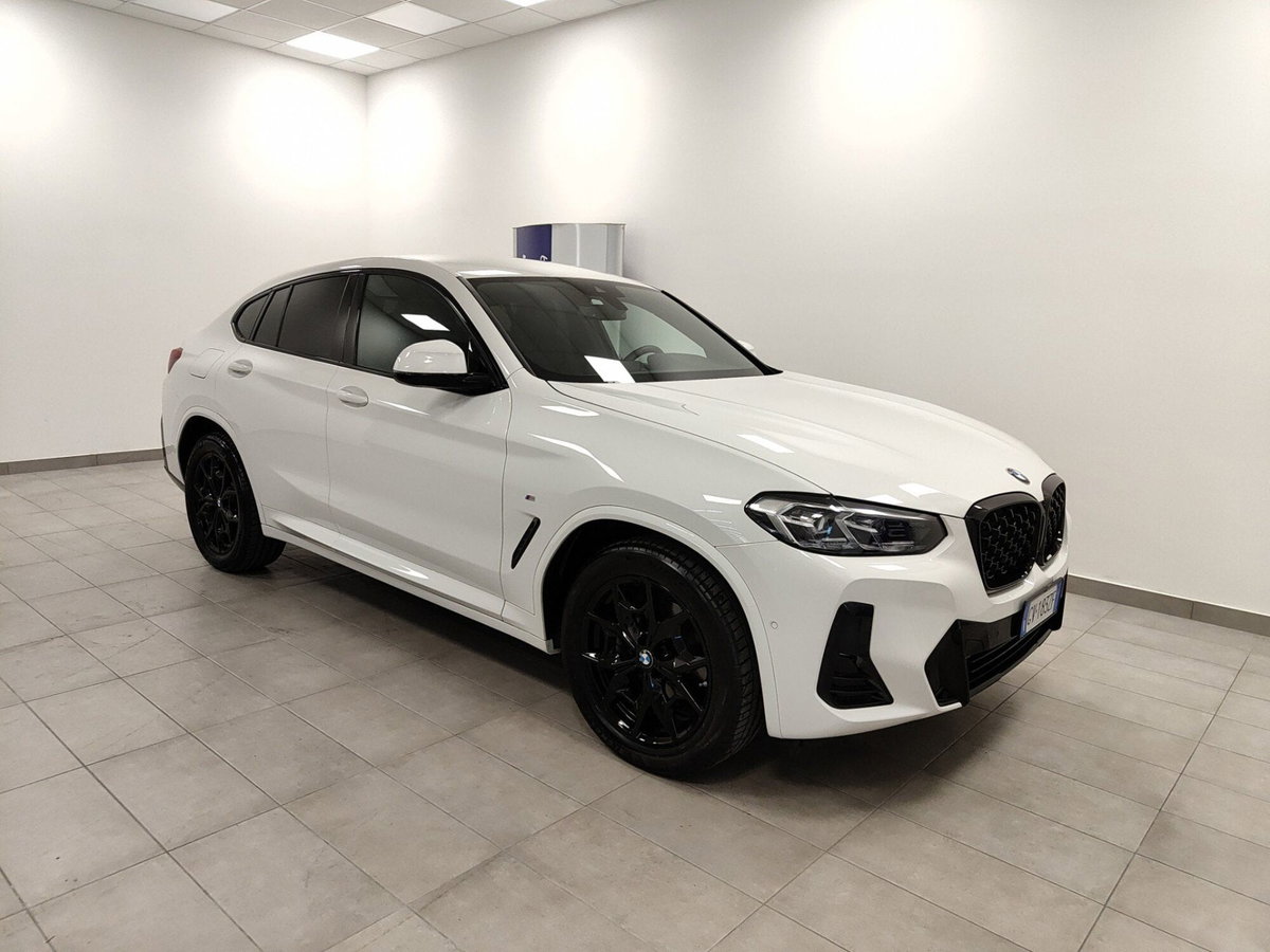 BMW X4 xDrive20iA Msport (2)