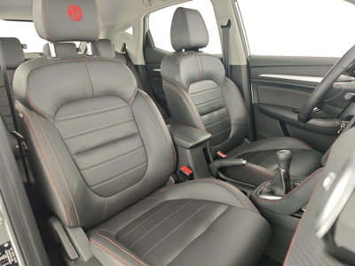 Mg ZS ZS 1.5 Luxury (16)