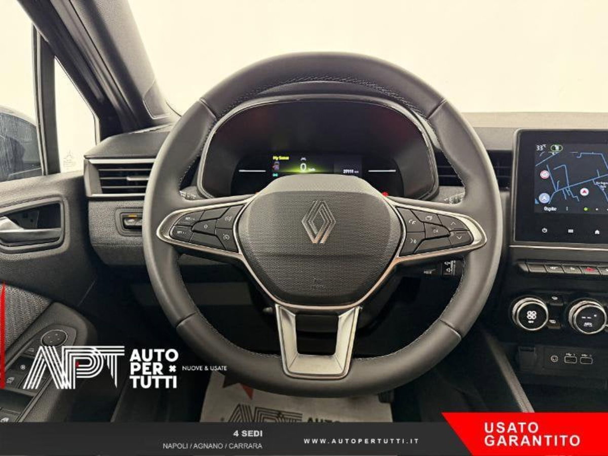 Renault Clio 1.0 tce Techno 90cv (14)