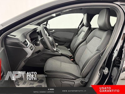 Renault Clio 1.0 tce Techno 90cv (18)