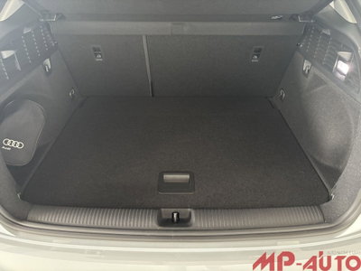 Audi Q2 Q2 35 TFSI S tronic Identity Black (13)