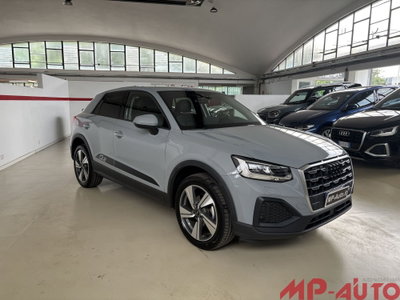 Audi Q2 Q2 35 TFSI S tronic Identity Black (2)