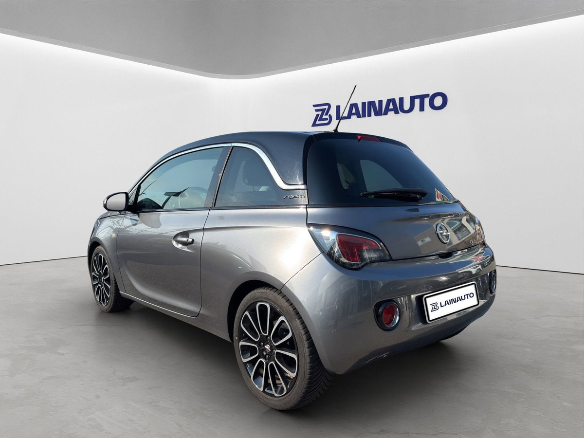 Opel Adam 1.2 70 CV Glam (4)