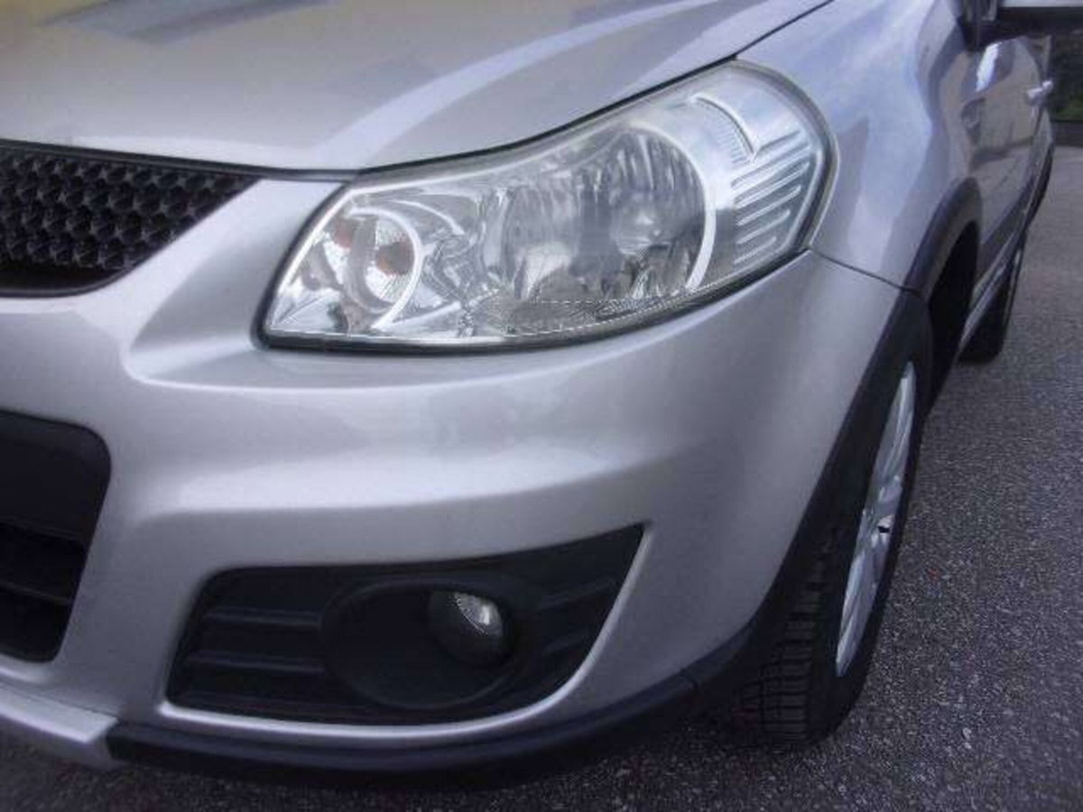 Suzuki SX4 16V Outdoor Line GLX (18)