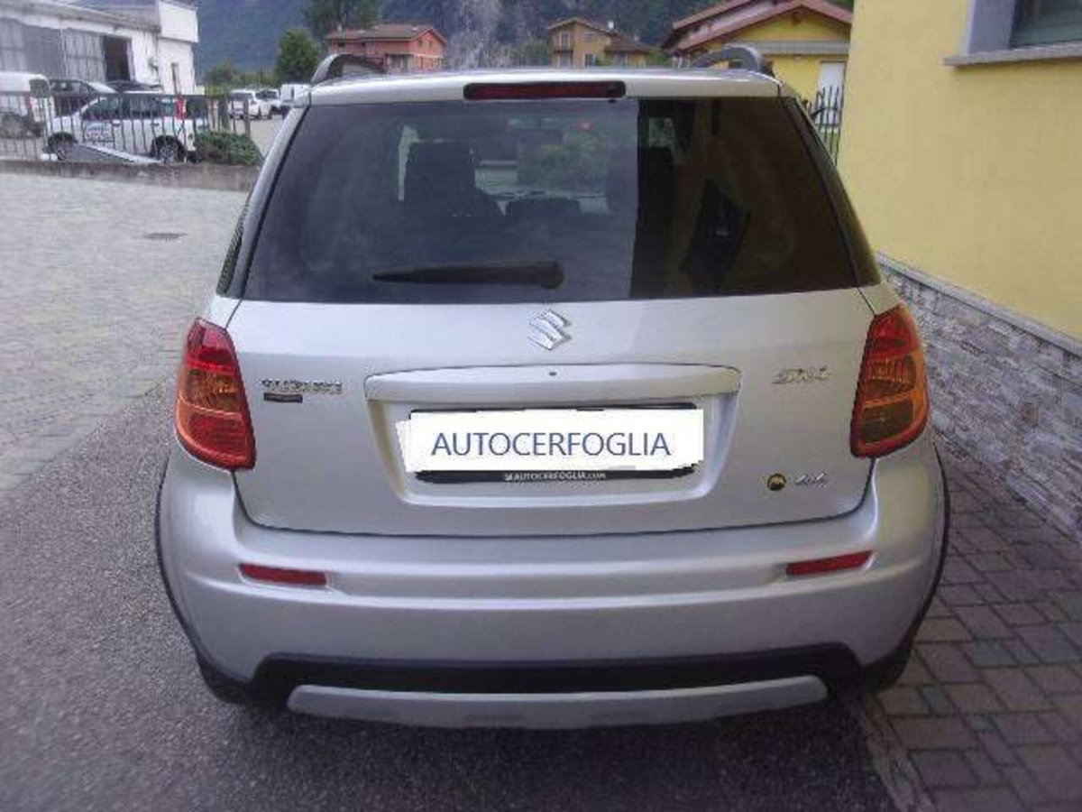 Suzuki SX4 16V Outdoor Line GLX (4)
