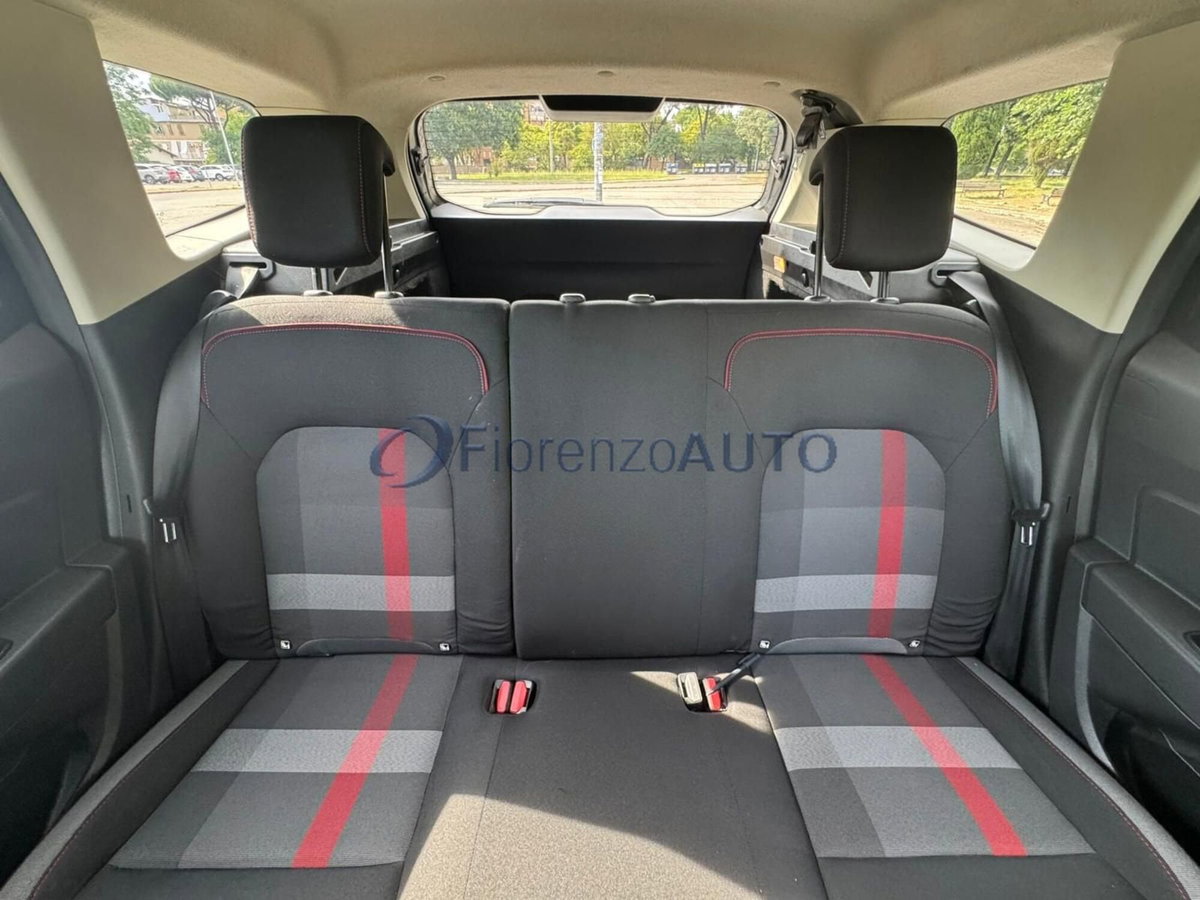 Dacia Duster 1.6 SCe GPL 4x2 Techroad (12)