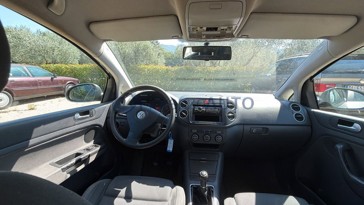 Volkswagen Golf Plus 1.6 16V FSI Sportline (6)