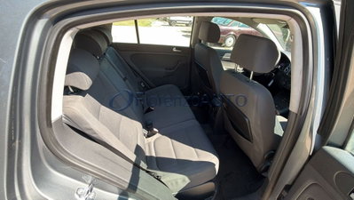 Volkswagen Golf Plus 1.6 16V FSI Sportline (8)