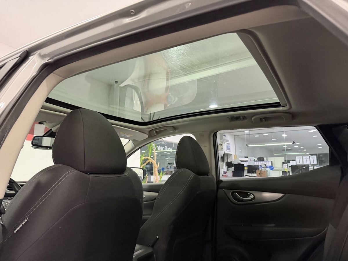 Nissan Qashqai 1.3 DIG-T 160 CV DCT Tekna (10)