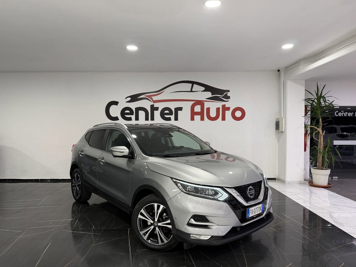 Nissan Qashqai 1.3 DIG-T 160 CV DCT Tekna (3)