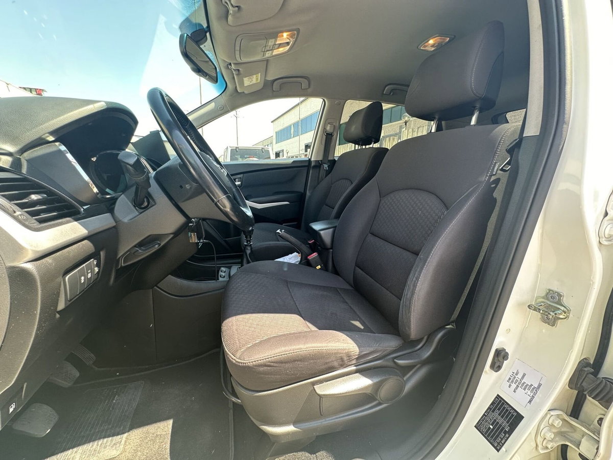 Ssangyong Korando 2.0 2WD MT GPL Limited (11)