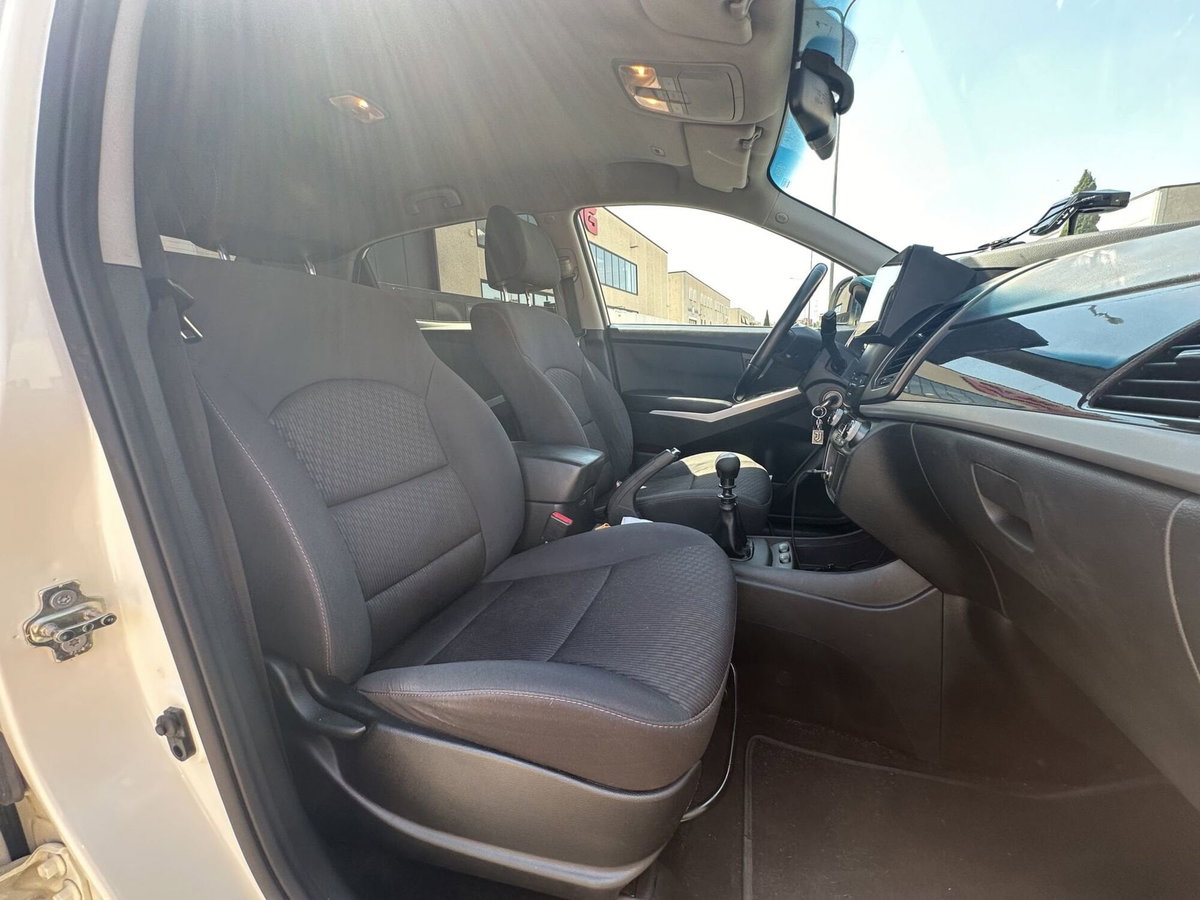 Ssangyong Korando 2.0 2WD MT GPL Limited (12)