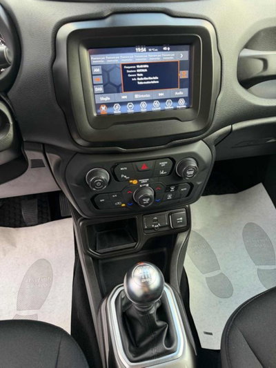 Jeep Renegade 1.6 Mjt 130 CV Limited (13)