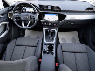 Audi Q3 35 TDI quattro S tronic Business (10)