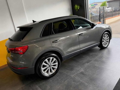 Audi Q3 35 TDI quattro S tronic Business (3)