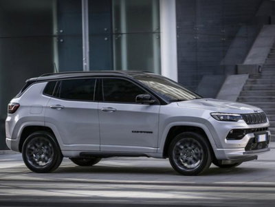 Jeep Compass 1.3 T4 190CV PHEV AT6 4xe Business Plus usata