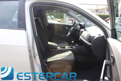 Audi Q2 Q2 35 TFSI S tronic Business (12)