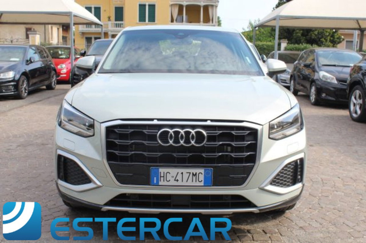 Audi Q2 Q2 35 TFSI S tronic Business (5)