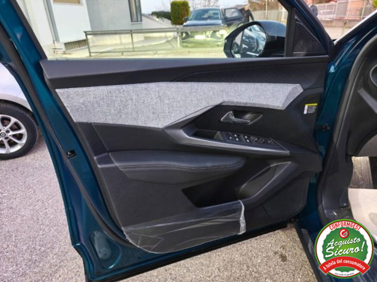 Peugeot 3008 1.2 hybrid Allure Business 145cv e-dcs6 (7)