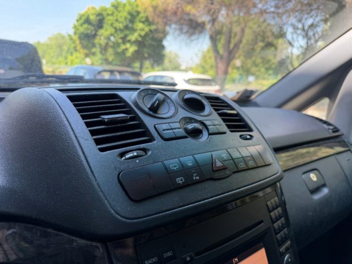 Mercedes-Benz Viano 2.2 CDI Ambiente (16)