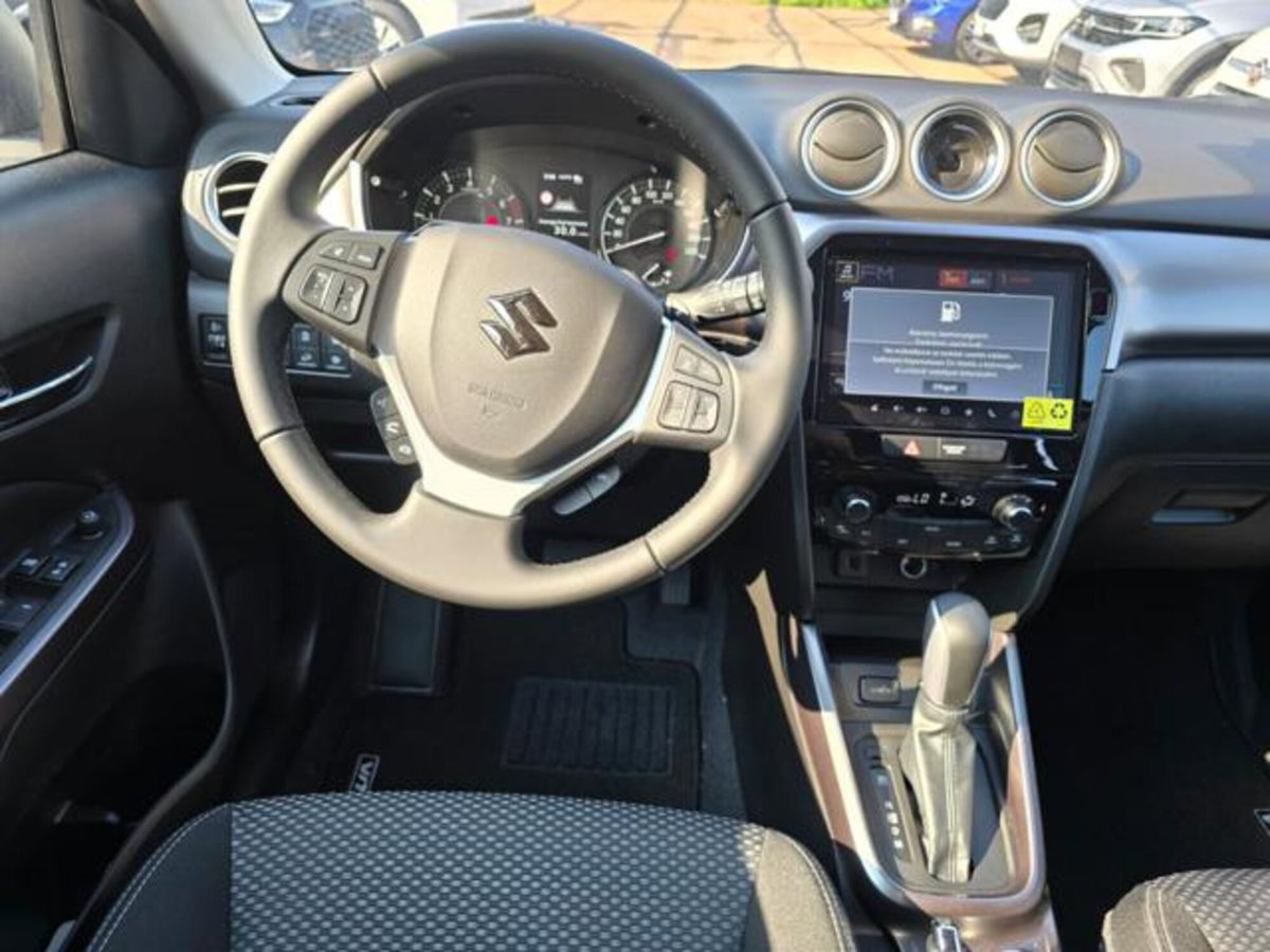Suzuki Vitara 1.4h Starview 4wd allgrip 110cv at (13)