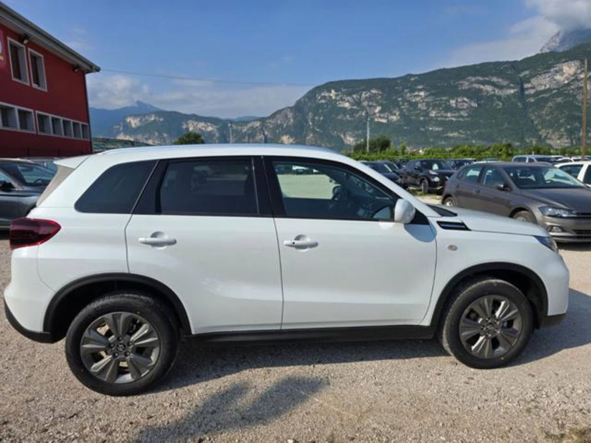 Suzuki Vitara 1.4h Starview 4wd allgrip 110cv at (6)