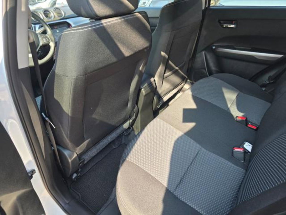 Suzuki Vitara 1.4h Starview 4wd allgrip 110cv at (8)