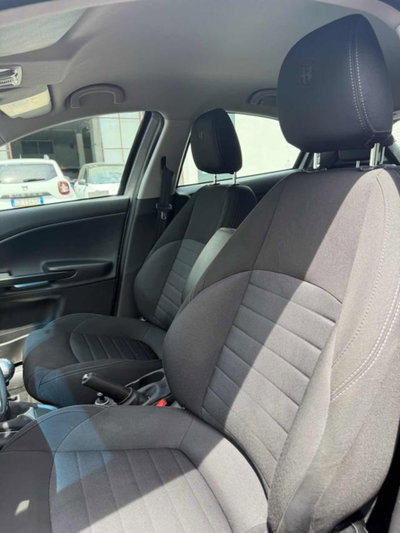 Alfa Romeo Giulietta 1.4 Turbo Giulietta Gpl 120cv (9)