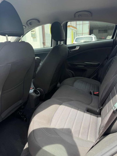 Alfa Romeo Giulietta 1.4 Turbo Giulietta Gpl 120cv (10)