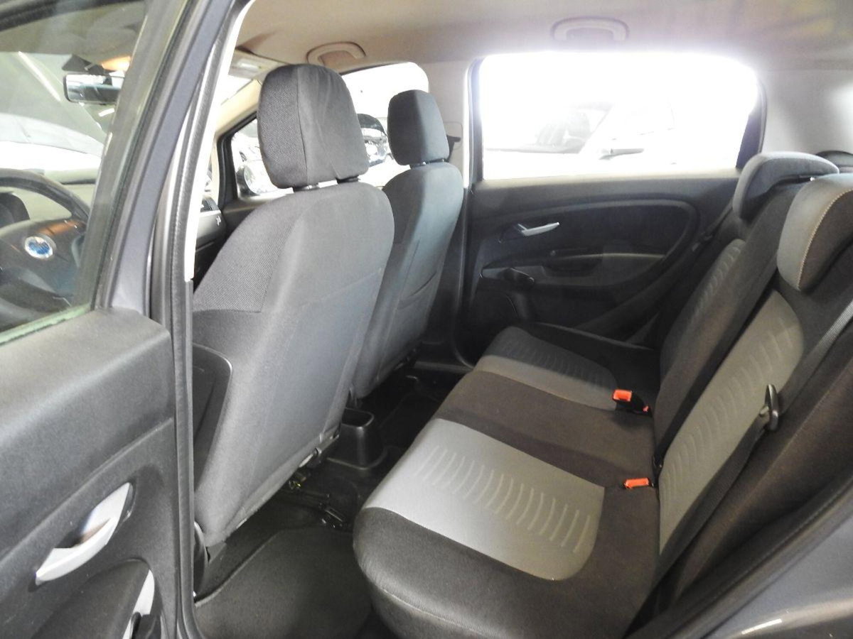 Fiat Grande Punto 1.3 MJT 75 CV 5 porte Actual (15)