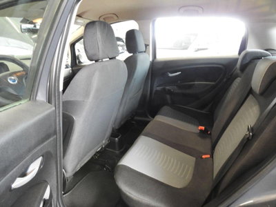 Fiat Grande Punto 1.3 MJT 75 CV 5 porte Actual (15)