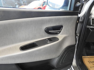 Lancia Ypsilon 1.2 69 CV 5 porte GPL Ecochic Gold (15)