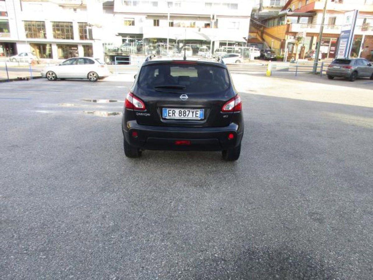 Nissan Qashqai 1.6 dCi 4WD Tekna (6)