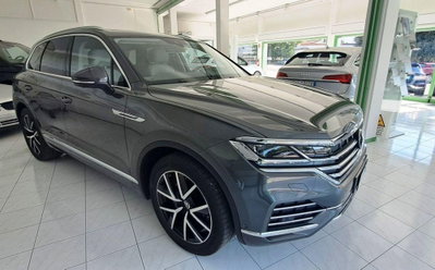 Volkswagen Touareg 3.0 V6 TDI SCR Advanced (5)