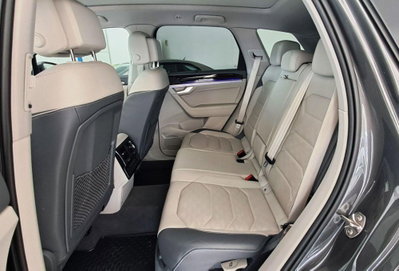 Volkswagen Touareg 3.0 V6 TDI SCR Advanced (8)